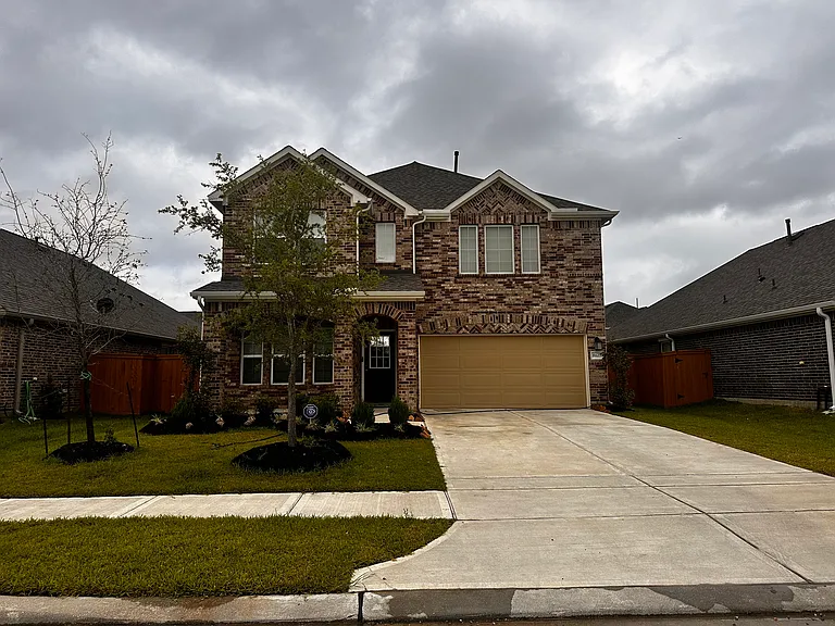 8623 Oceanmist Cove Dr — Photo 1