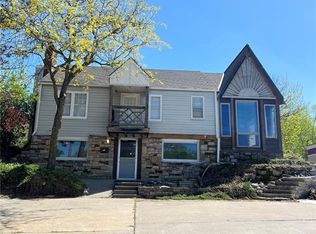 6327 Oak Trafficway, Kansas City, MO 64118