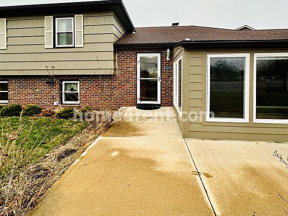 2nd image of 9430 Hadley St