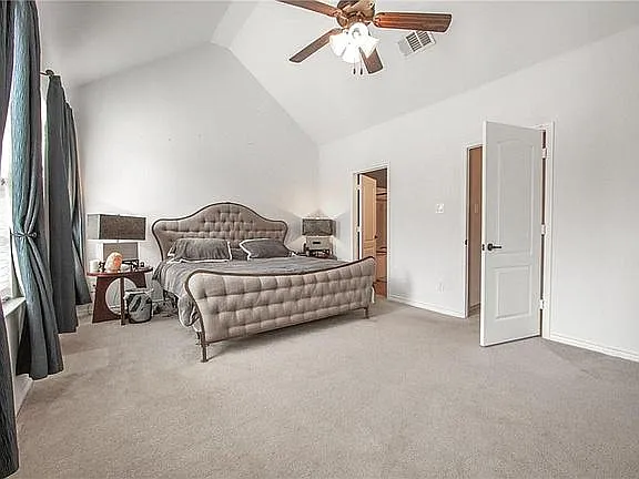 2825 Sheridan Dr — Photo 6
