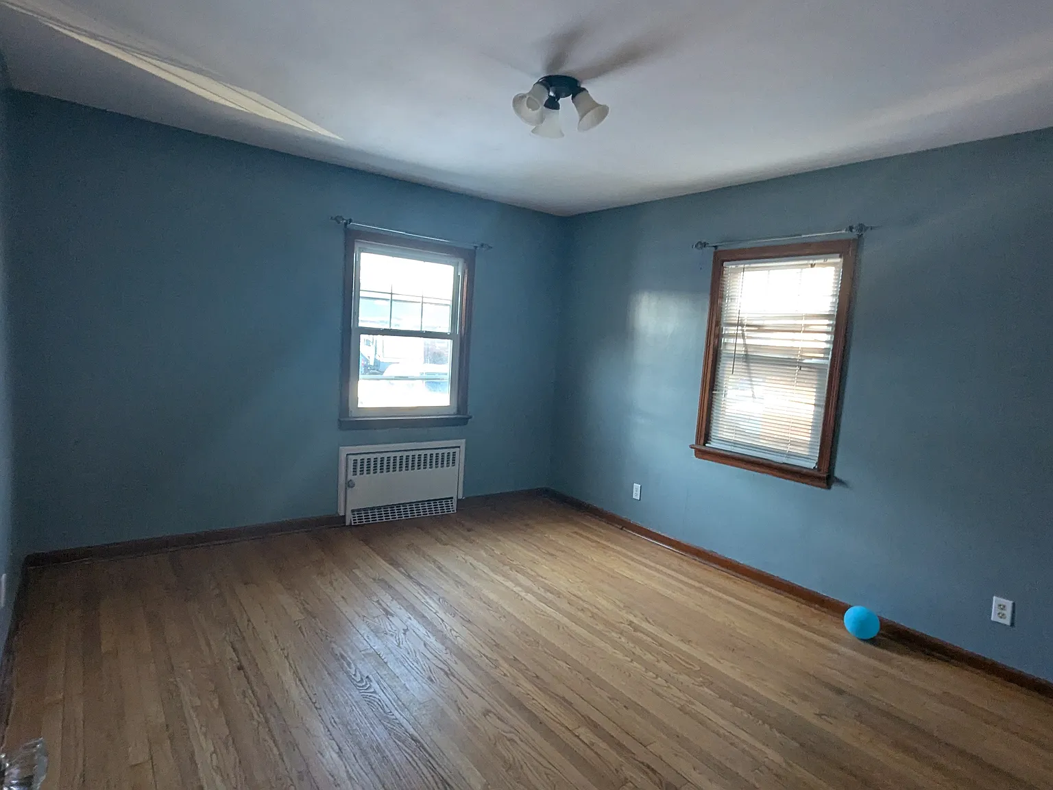 3 bed, 1.5 bath, $3,400 — Photo 4