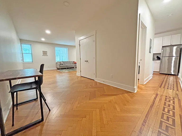 52 Albemarle Pl #22 — Photo 8