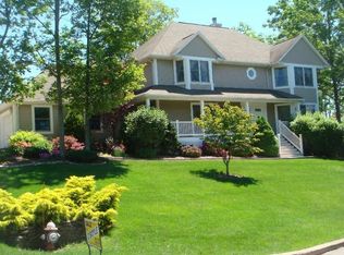 304 Rabbit Run, Clarks Green, PA 18411