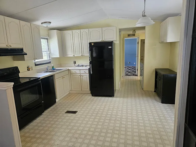 156 Lexie Ln — Photo 5