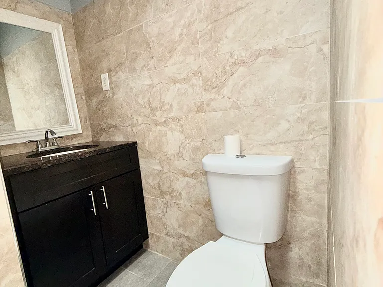 1531 Cottman Ave — Photo 37