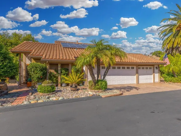 1363 Timberpond Dr, El Cajon, CA 92019