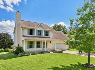 1703 Rustic Dr, Sun Prairie, WI 53590