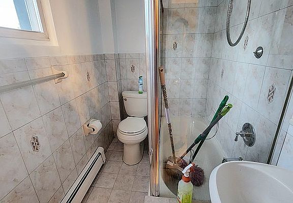 5th image of 315 Leonard St #2L