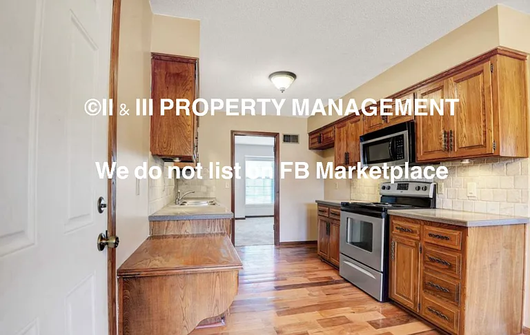 11632 Oak St — Photo 8