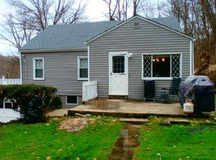 109 Hillside Ln, Glenshaw, PA 15116