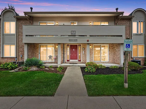 44417 Savery Dr #145, Canton, MI 48187