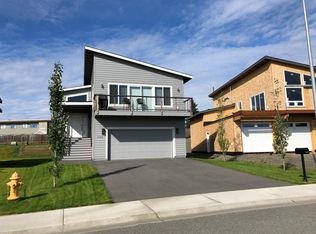 1163 Northpointe Bluff Dr, Anchorage, AK 99501