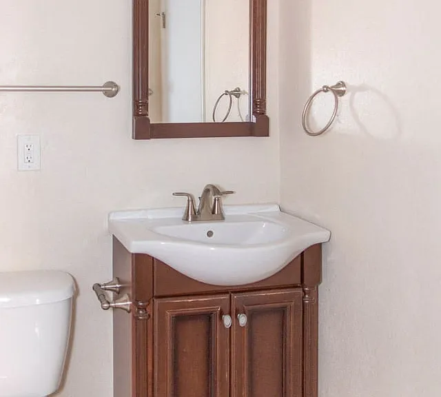 222 Logan — Photo 42