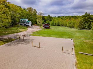 367 Dustin Tavern Rd, Weare, NH 03281