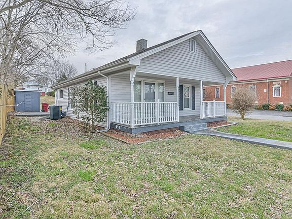 3rd image of 813 Wilson Ave