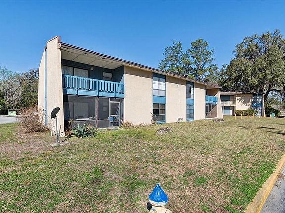 2nd image of 2811 SW Archer Rd APT A2