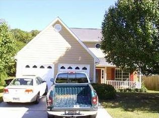 5948 Farmbrook Ln, Rex, GA 30273