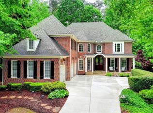 320 Oakhurst Leaf Dr, Milton, GA 30004