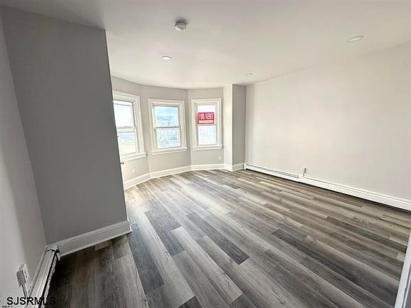 5th image of 321 Atlantic Ave