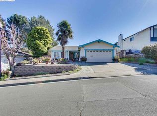 295 Sparrow Dr, Hercules, CA 94547