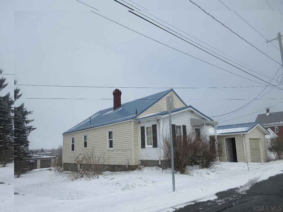 1st image of 193 W Carroll St
