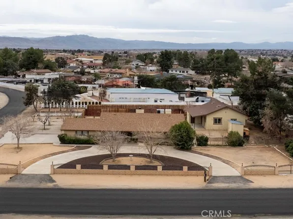 18785 Seneca Rd, Apple Valley, CA 92307