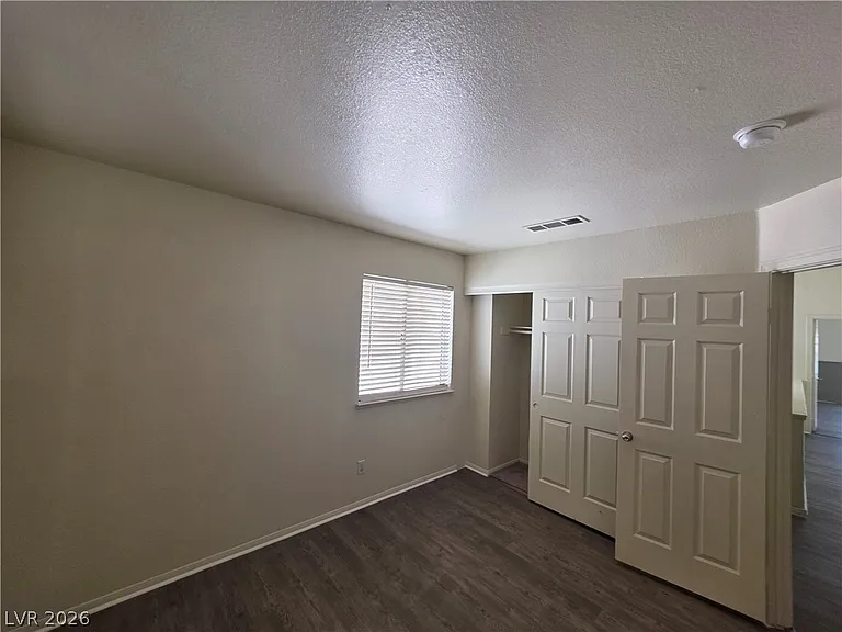 8008 Dover Shores Ave — Photo 19