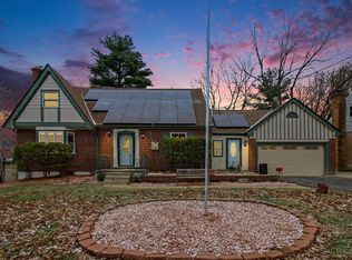 548 Anderson Ferry Rd, Cincinnati, OH 45238