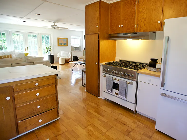 7 White Birch Rd — Photo 4