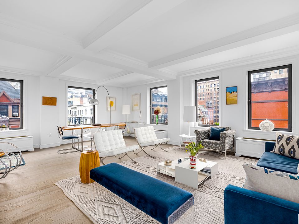 1st image of 15 E 69th St #5C