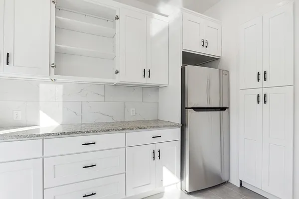 Rented by Corcoran | media 14