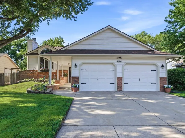 11803 W Rolling Hills Dr, Wichita, KS 67212