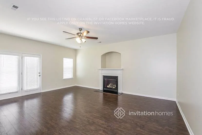 9022 Glenashley Dr Cornelius, NC 28031 — Photo 2