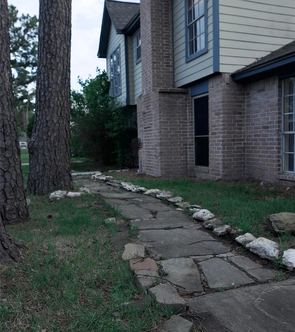 4 bed, 2.5 bath, 2227 sqft, $2,750 — Photo 3