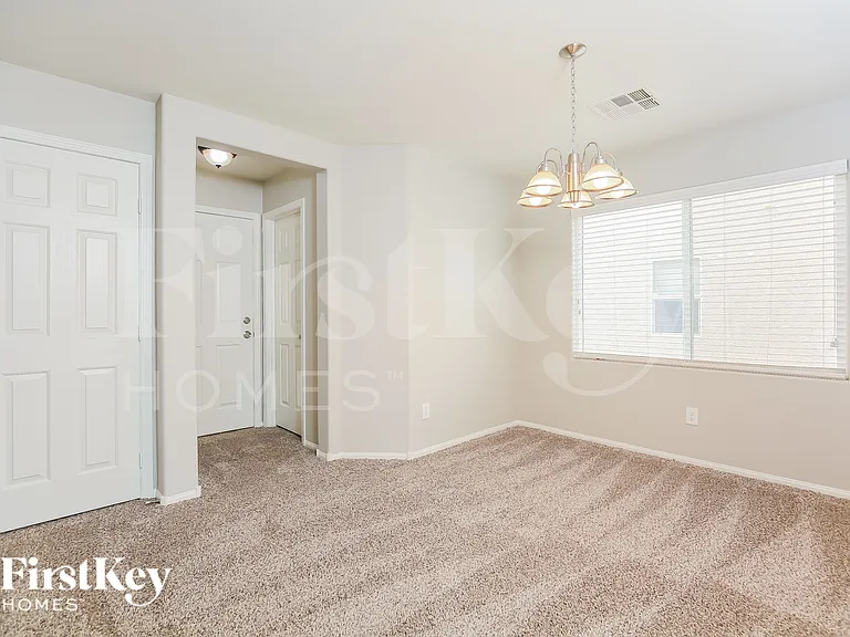 6478 Fulton Meadows Ave — Photo 4