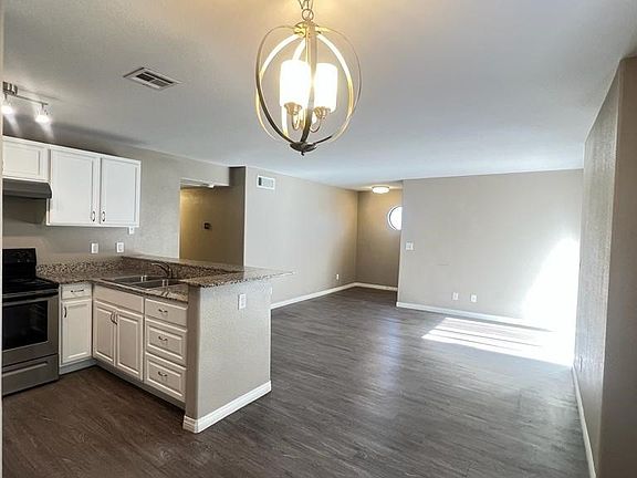 5th image of 2982 Juniper Hills Blvd Unit 102