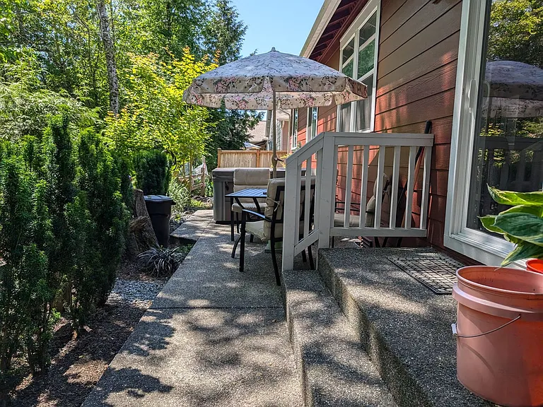 4848 Shelby Pl — Photo 3