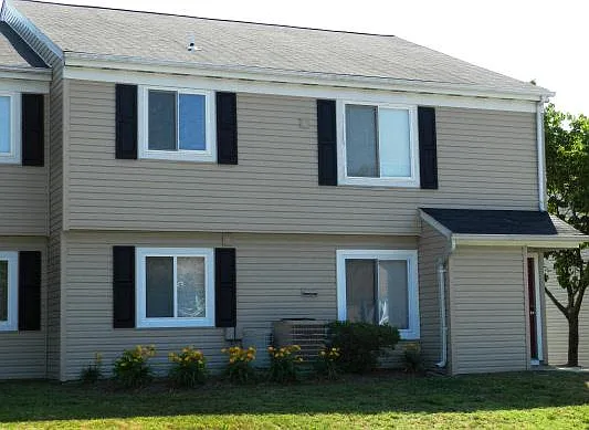 Prince Frederick Village Apartments