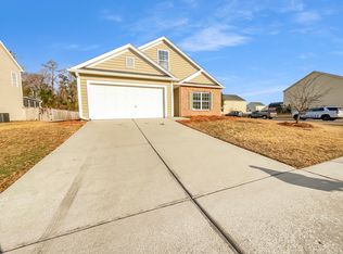 332 Cicadas Song Dr, Moncks Corner, SC 29461