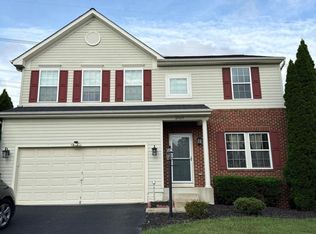 25615 Laughter Dr, Aldie, VA 20105