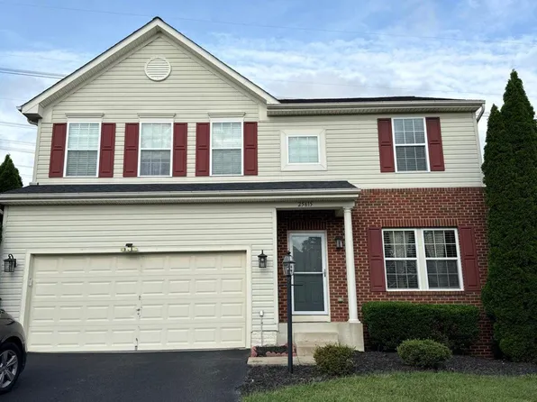 25615 Laughter Dr, Aldie, VA 20105