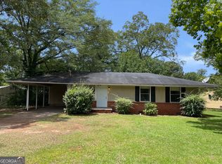 5253 Kingswood Cir, Atlanta, GA 30349