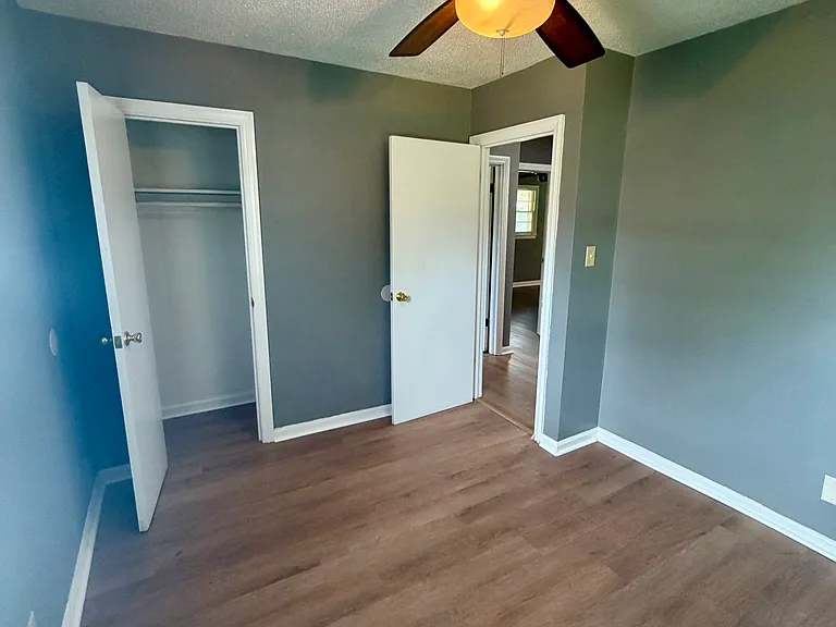208 Crescent Dr — Photo 21