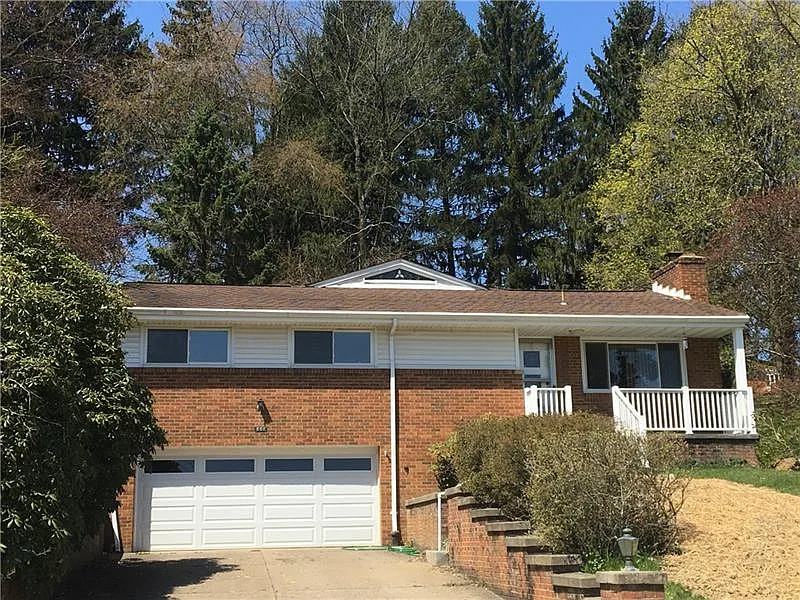 501 Brookdale Dr photo 1