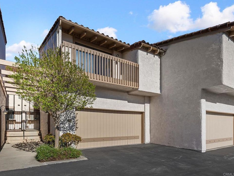 1st image of 22 Seaview Dr S