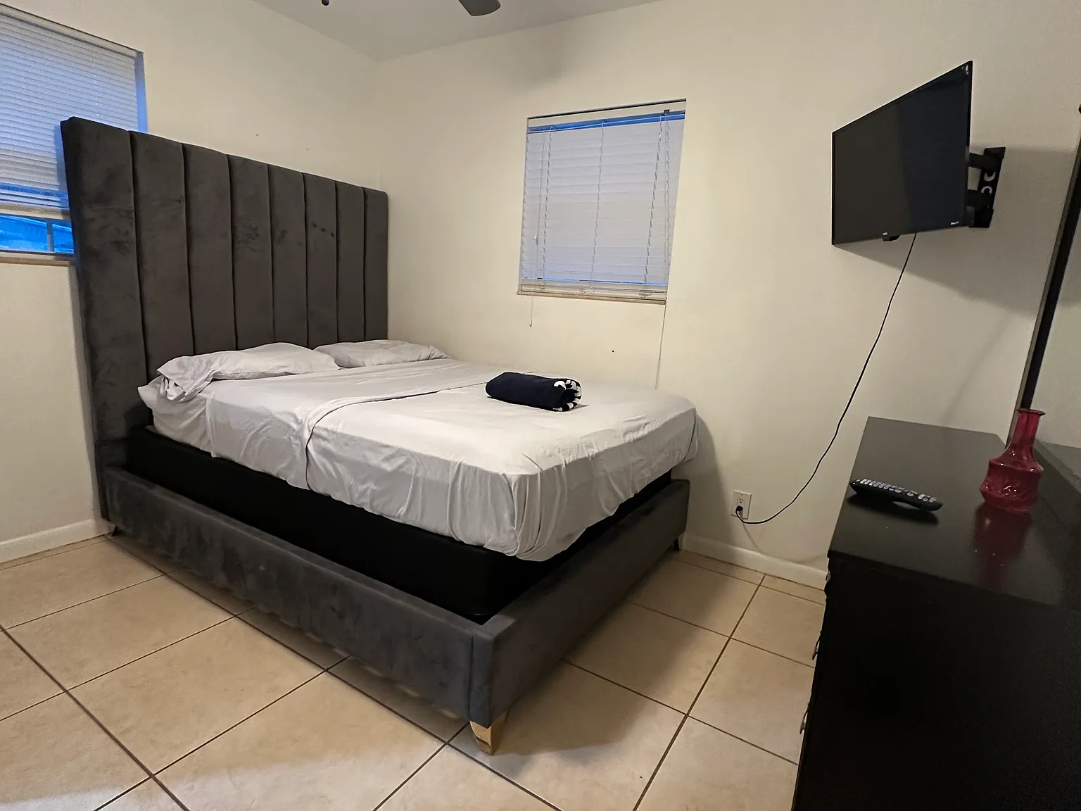 1 bed, $1,100 — Photo 1