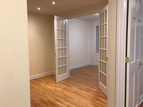 3rd image of 135 Ocean Ave APT 1K