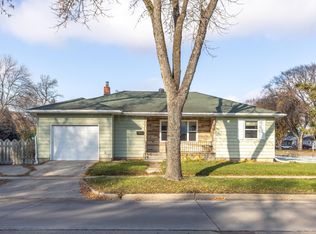 1401 15th Ave S, Fargo, ND 58103
