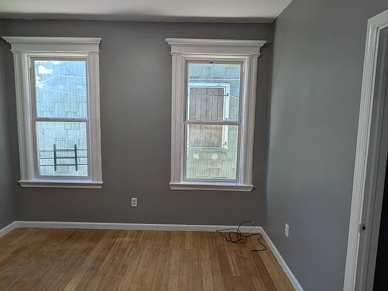 26 N 12th St #1 — Photo 11