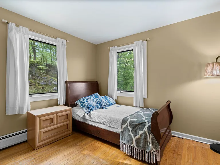 832 Quarter Mile Rd — Photo 33